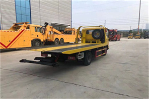 溪湖非事故拖车